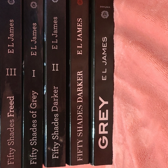 Fifty Shades Of Grey Book Series - Picture 3 of 16
